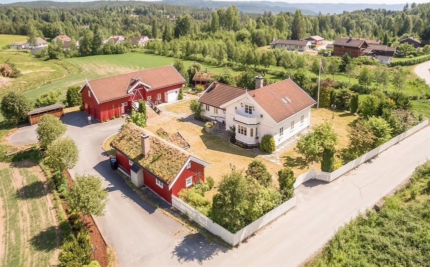 Bilde av Kongsberg - Drømmen av et småbruk - en helt unik eiendom!